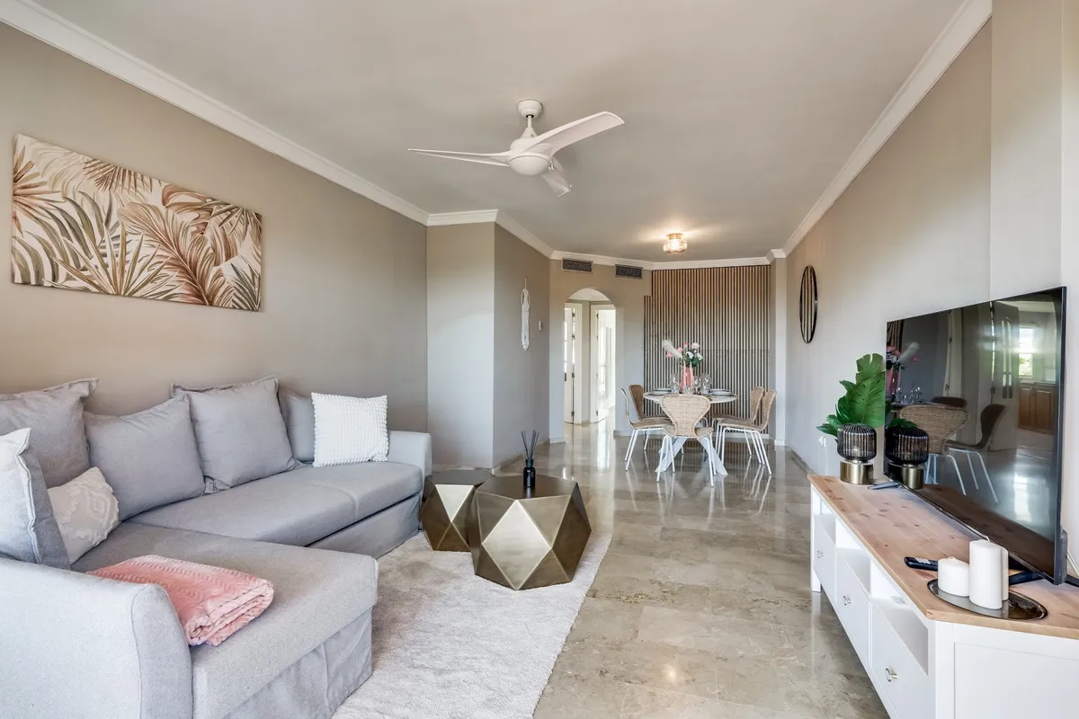 67a354d3-3b1d-46e1-8b0b-810c63d25253