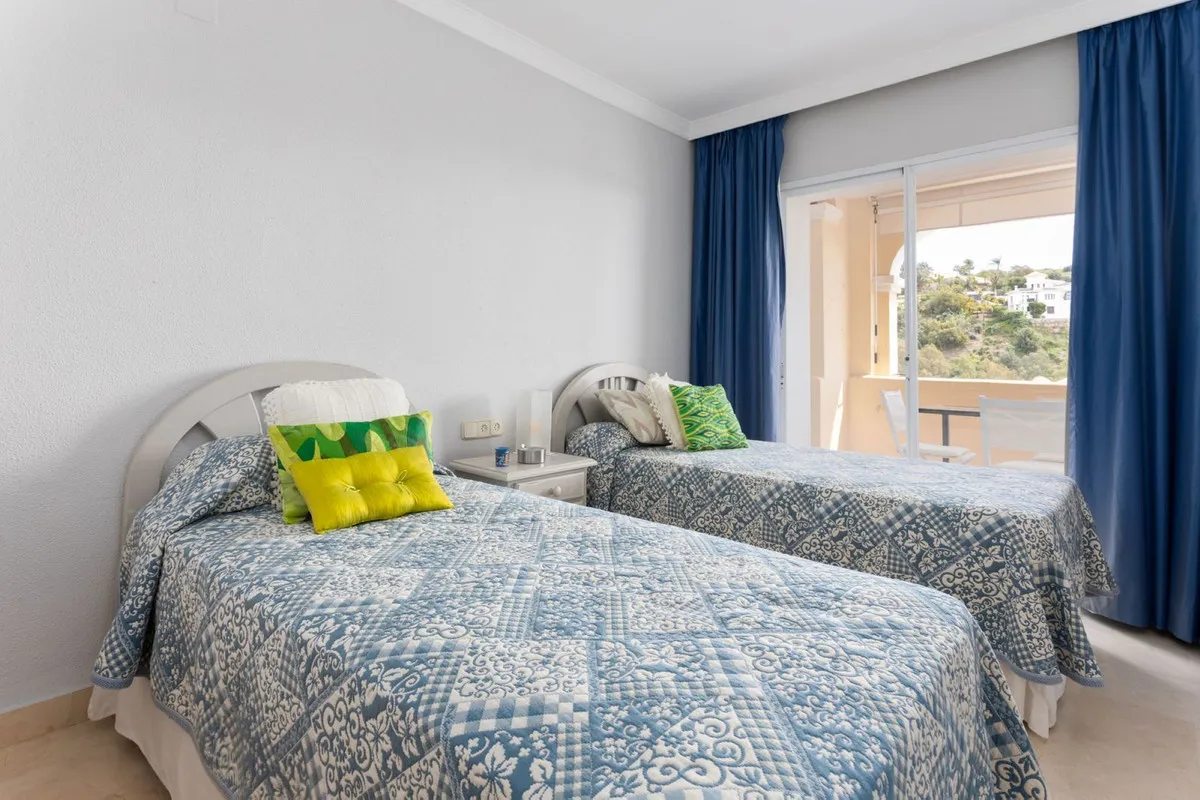 ccf518c8-7868-4cdc-941e-7bf786b65204