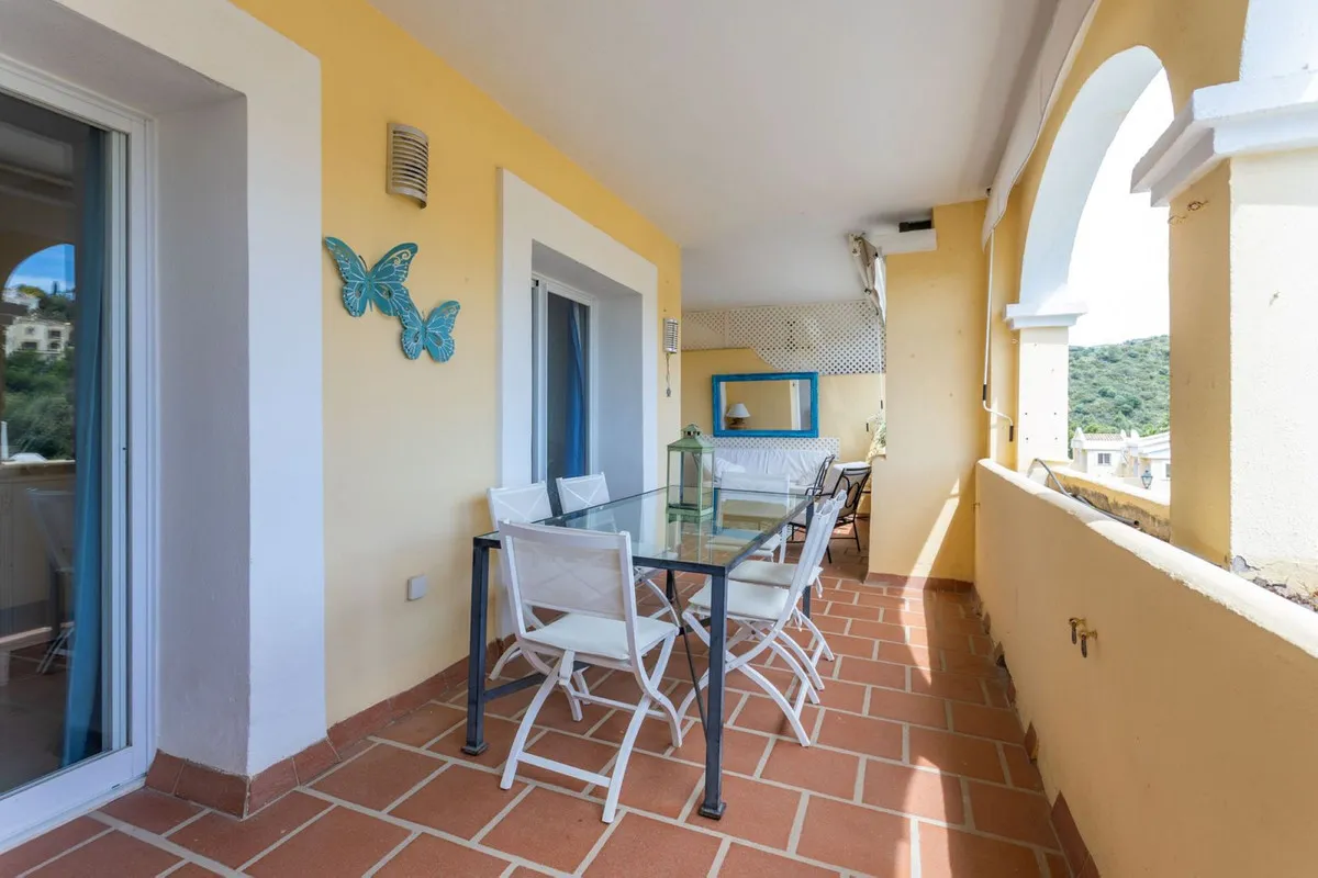 f4605ed9-2bc5-40a0-8b57-f91e760da32a