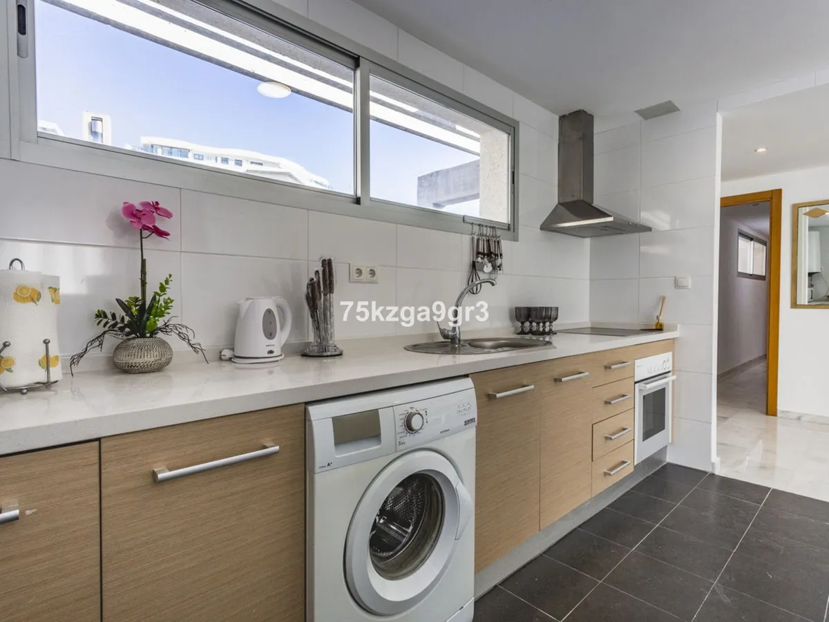 da09e252-be5b-4cdb-9a97-8bfdc44f6e7e