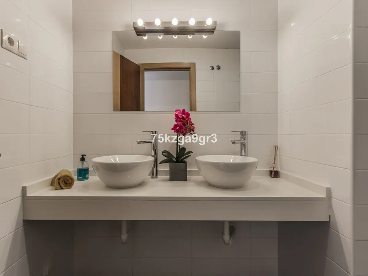 ed76300f-f2e6-46bf-9a5c-c6e16dbeb1a8