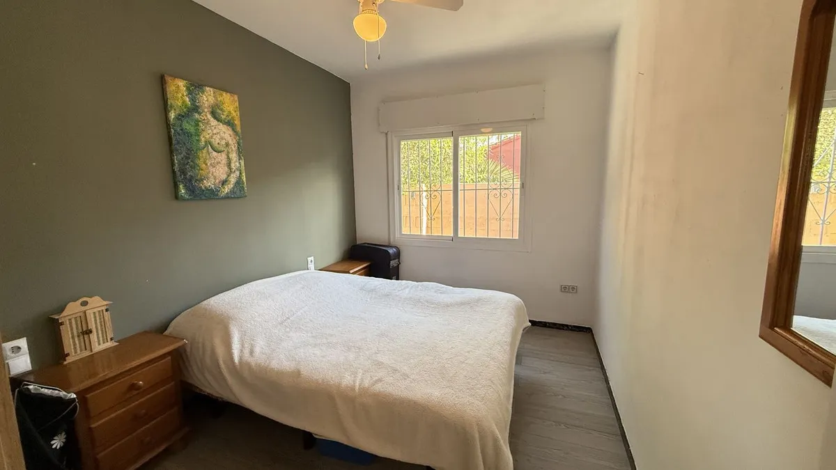 6090daed-384b-4ece-ac18-18c7b6482529