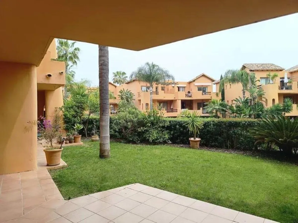 2b3a3df2-dad5-4ccd-9faa-b30d752a5e8a