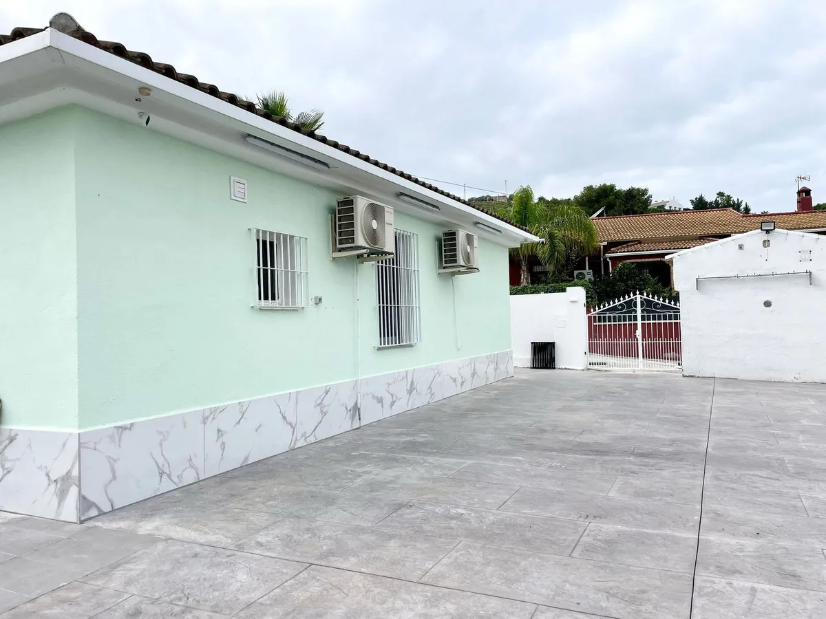 15e0031e-29a2-4498-982e-3d8309a6c75c