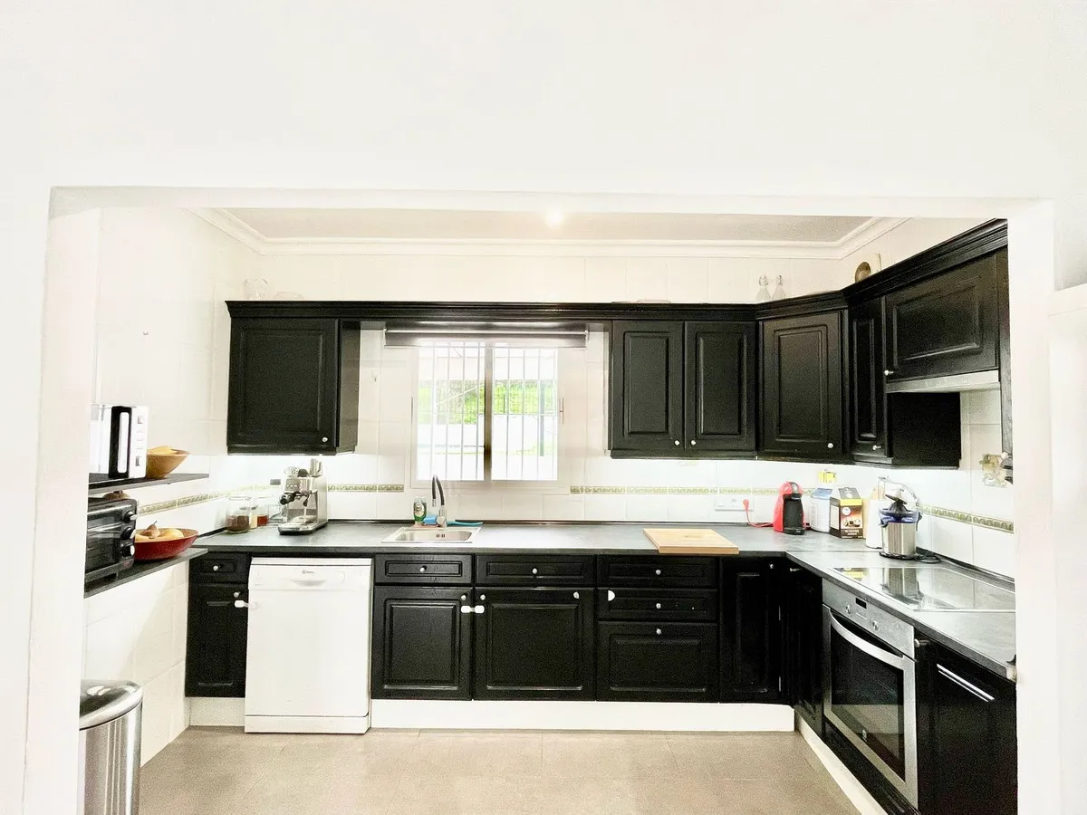 9c42c0e0-6d4e-448b-908a-1f9b717bd374