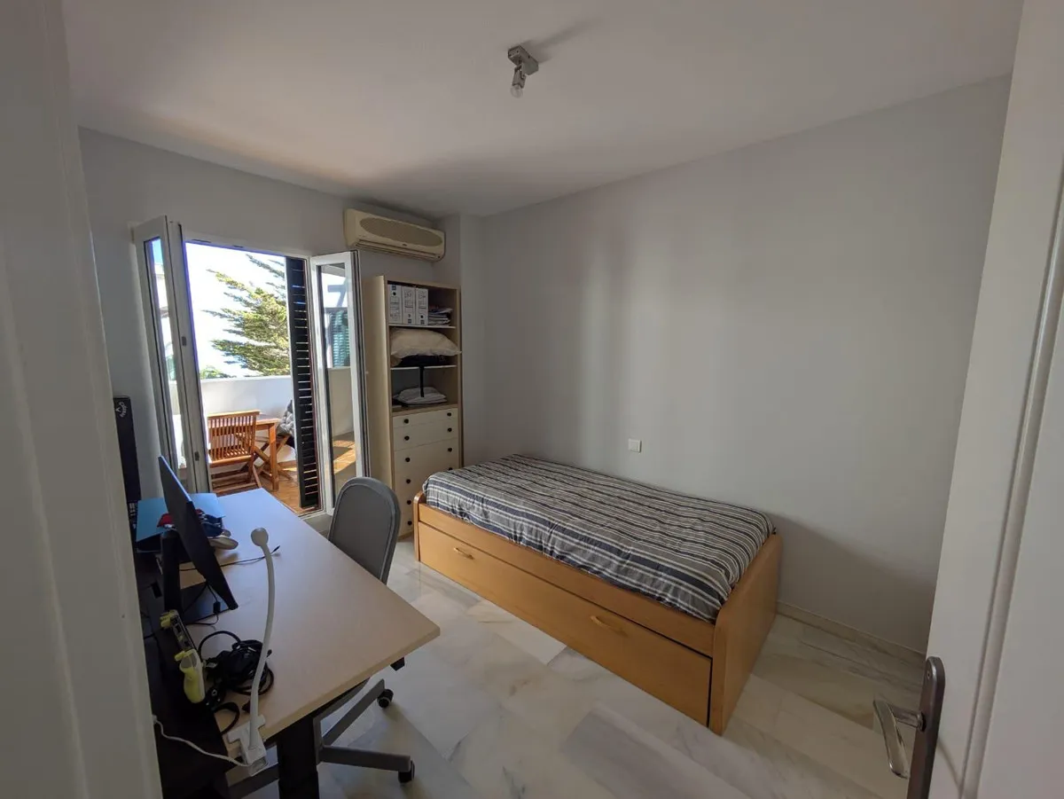 c76f357c-f5a8-4e59-bb84-e06d741826f0