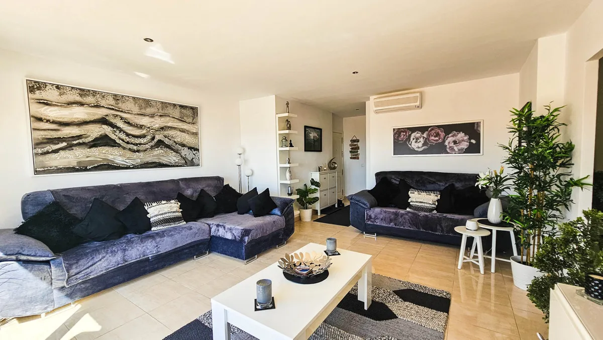 0335e3b0-67ac-4e1e-8ef5-9805031290fa