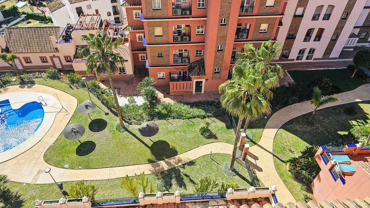 4290ff78-278d-4b72-99e2-3d1f954f72a9