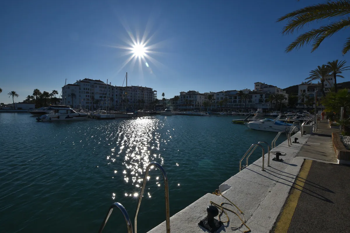 4a5fd2ba-99a9-4acd-a556-b8d8644a46f9