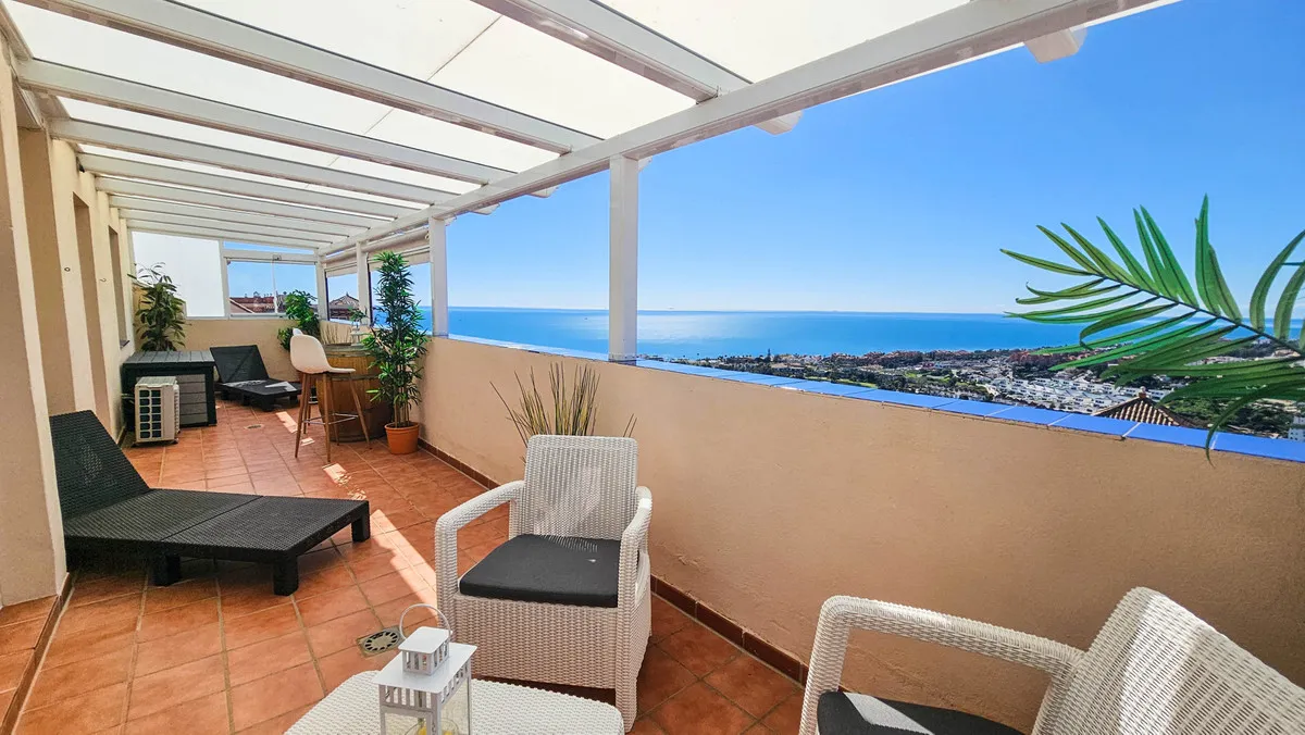 4e3b34c4-7e5d-4d40-ab26-166adeafdf8c