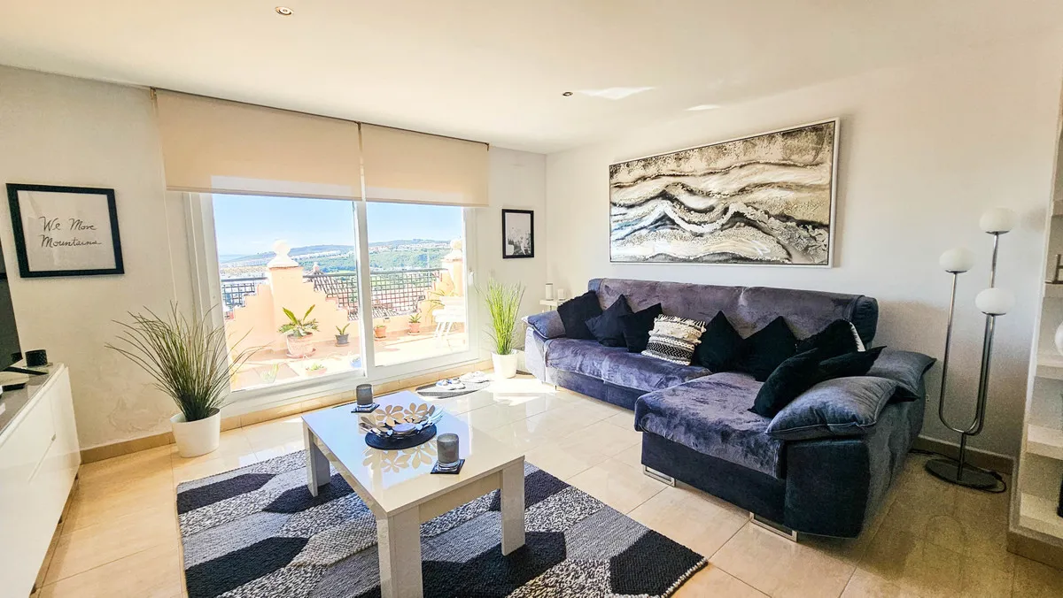 9b0d5ff5-cd8f-4f08-93e7-d758b7a50810