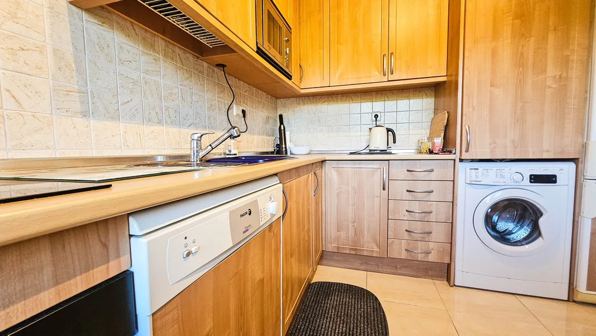 a7fb4d97-62bc-42a1-9a7c-60633d72ef05