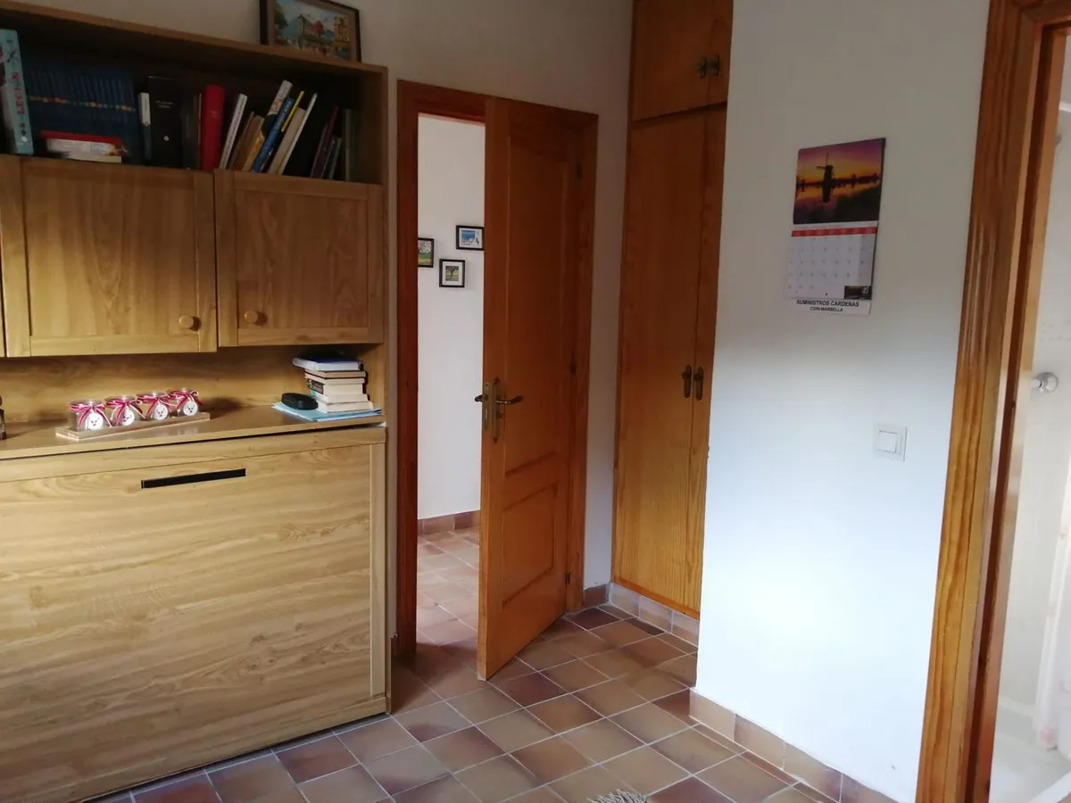 fb03a91c-0011-4c7a-a5d0-e34f82488f70