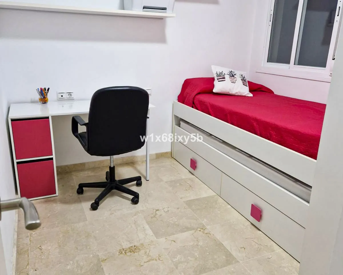 5e8bc418-01c1-47cb-96cf-6796b2d9bbe2