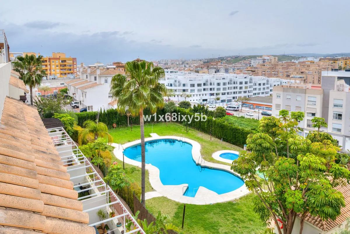 f97a4633-3859-40aa-af8a-936713499070