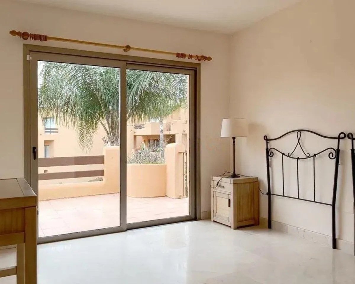 6bdf5ce4-c120-408b-9bca-f370b8573049