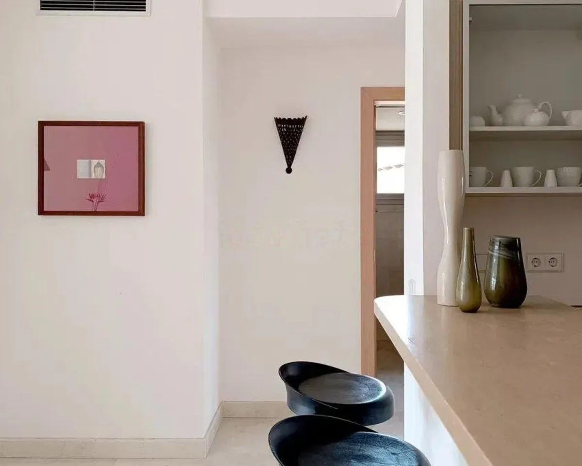 cc10b4da-a17a-4d93-98b6-a90d5fb04594