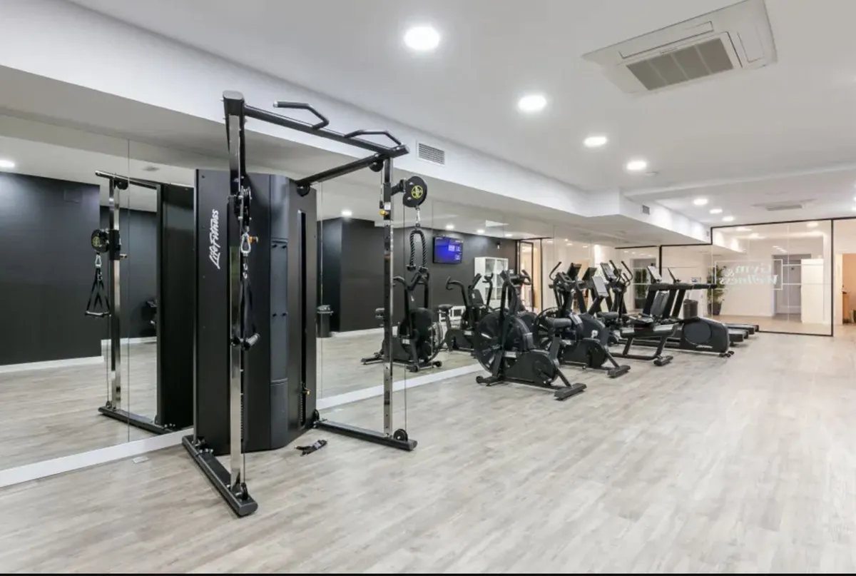 c3129512-41b5-43ac-84b5-bb3d8bce4509