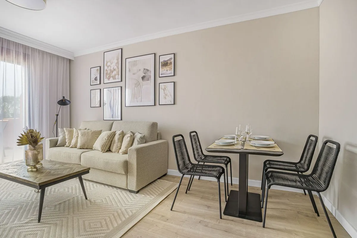 f41bc3e3-7a6b-4594-8cf3-30bc3a298243