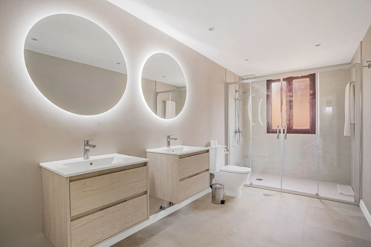 fe307128-8004-4f65-a96f-de91847ae45e