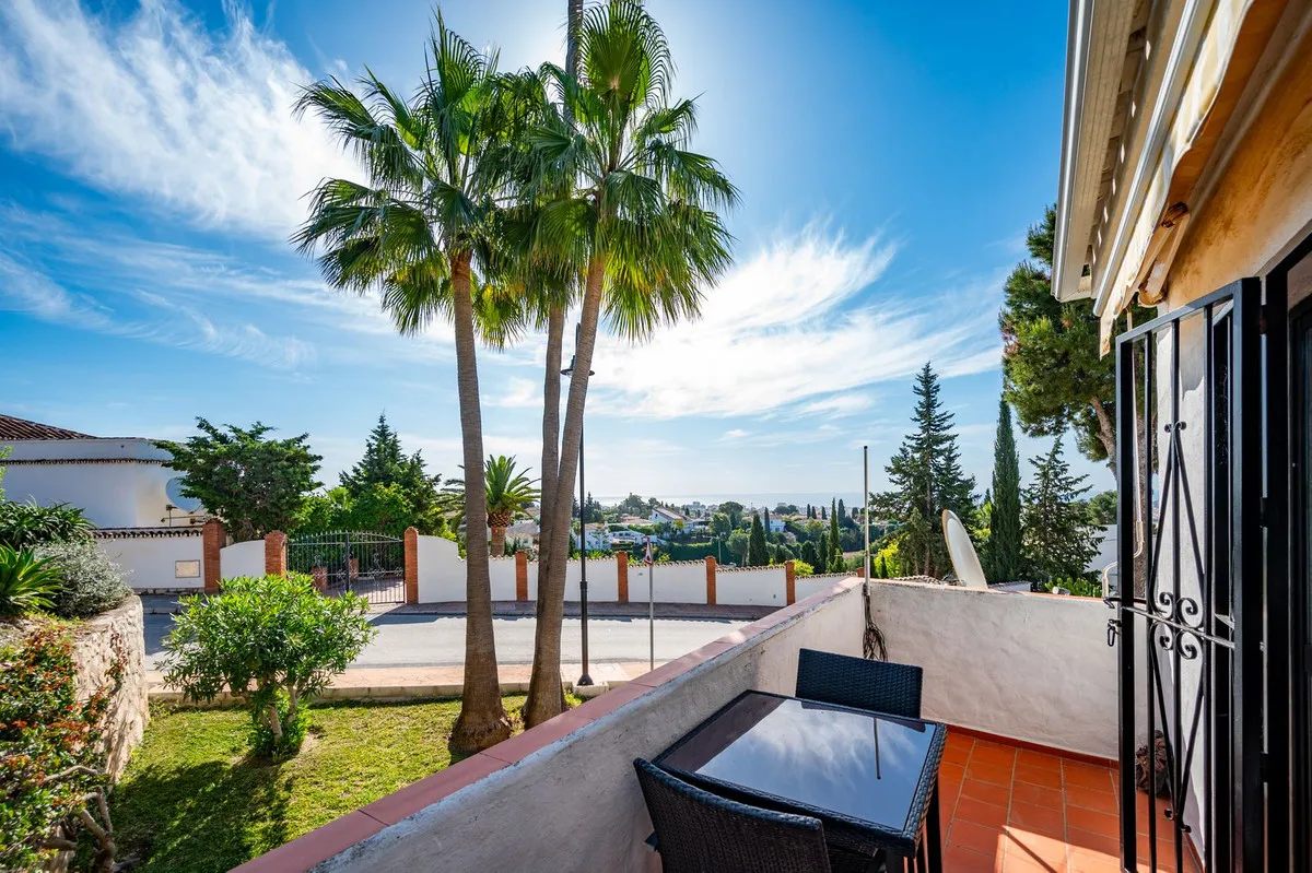 7780f18d-4f67-4b21-b553-a7391aee3d28