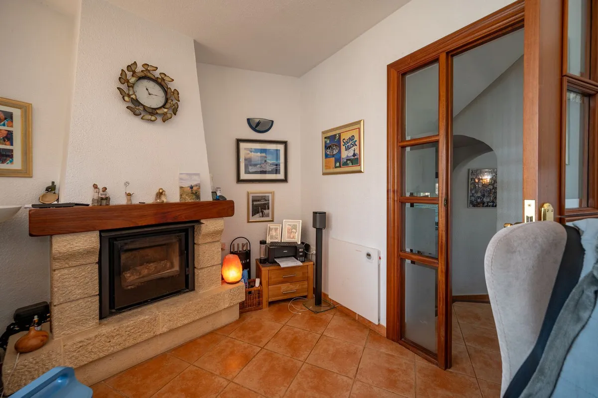 e84caeb3-fdee-424a-9a39-8fca445055b8