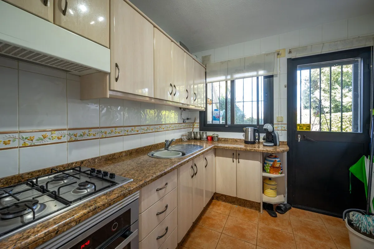 ebe5eaf2-23a9-4017-a75d-f754a86ba4ff