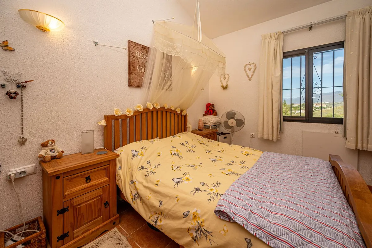 f0be4ec9-ff22-45bf-a147-0dd89fd662ac