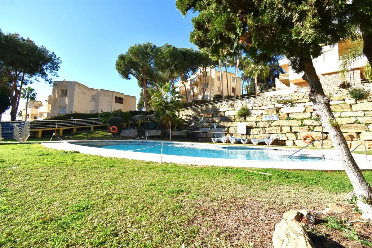 4644238a-6f4b-4e82-a4d2-27280fcff8a9