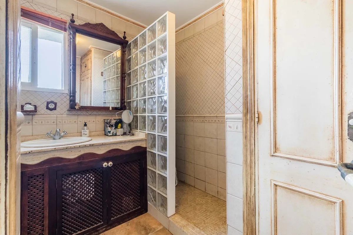 3bf71cb1-130e-4c70-aec3-455048def72b