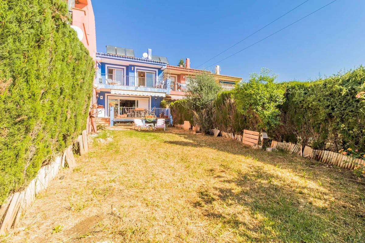 d3036401-5c23-406a-ad42-c215d22d171b