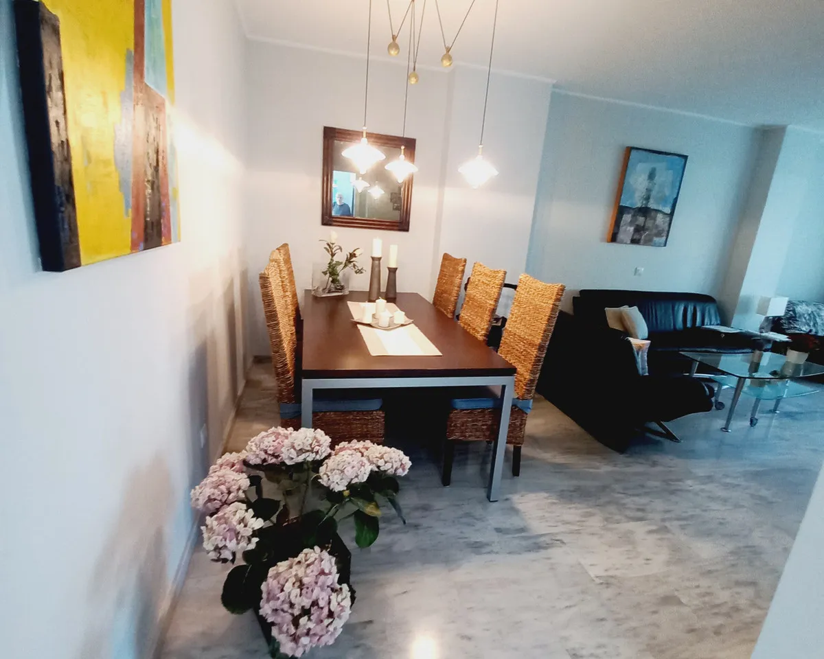 698ff27d-00e1-4db4-a726-e03bae40f189