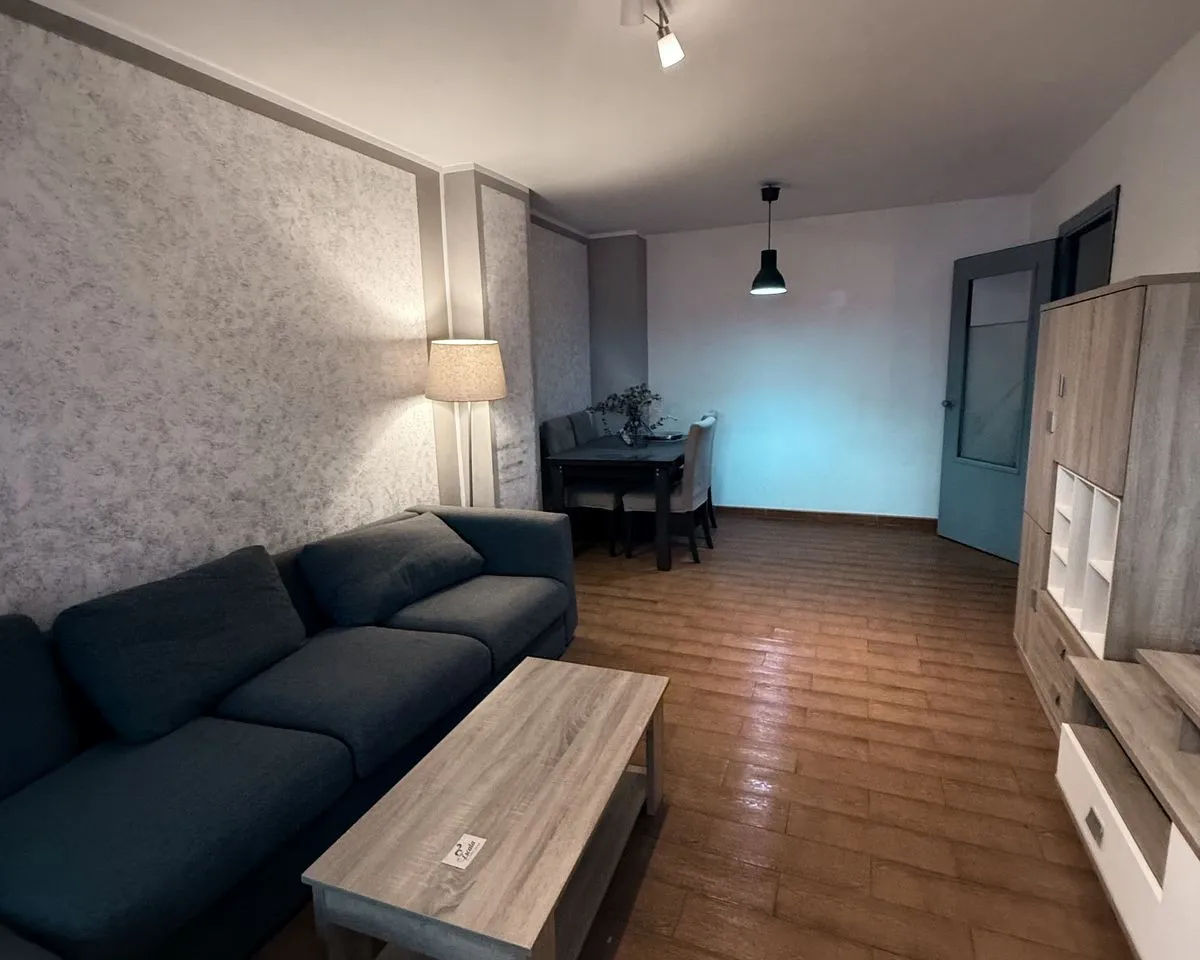 9f5e0370-40b6-419c-9fd5-e5e52c7b6d68