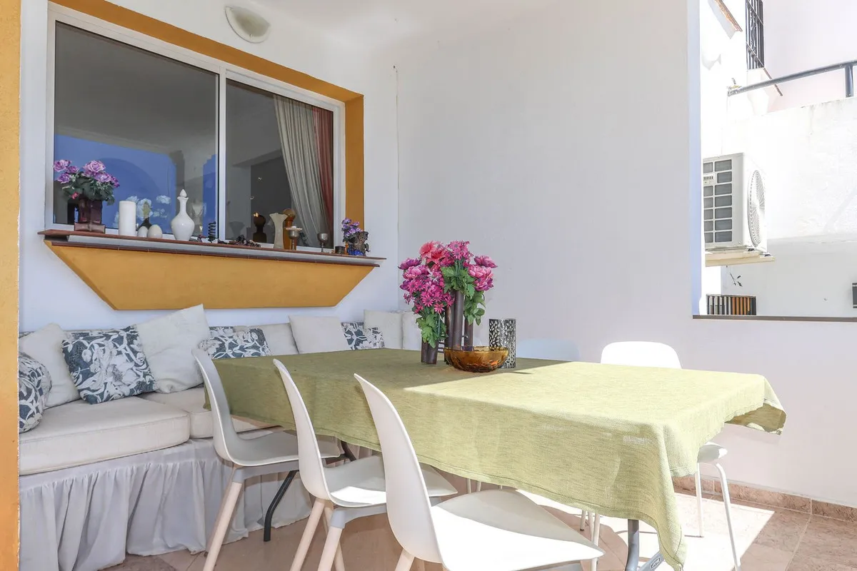 7921ab6e-e210-45fe-91ab-359c8d4a47a1