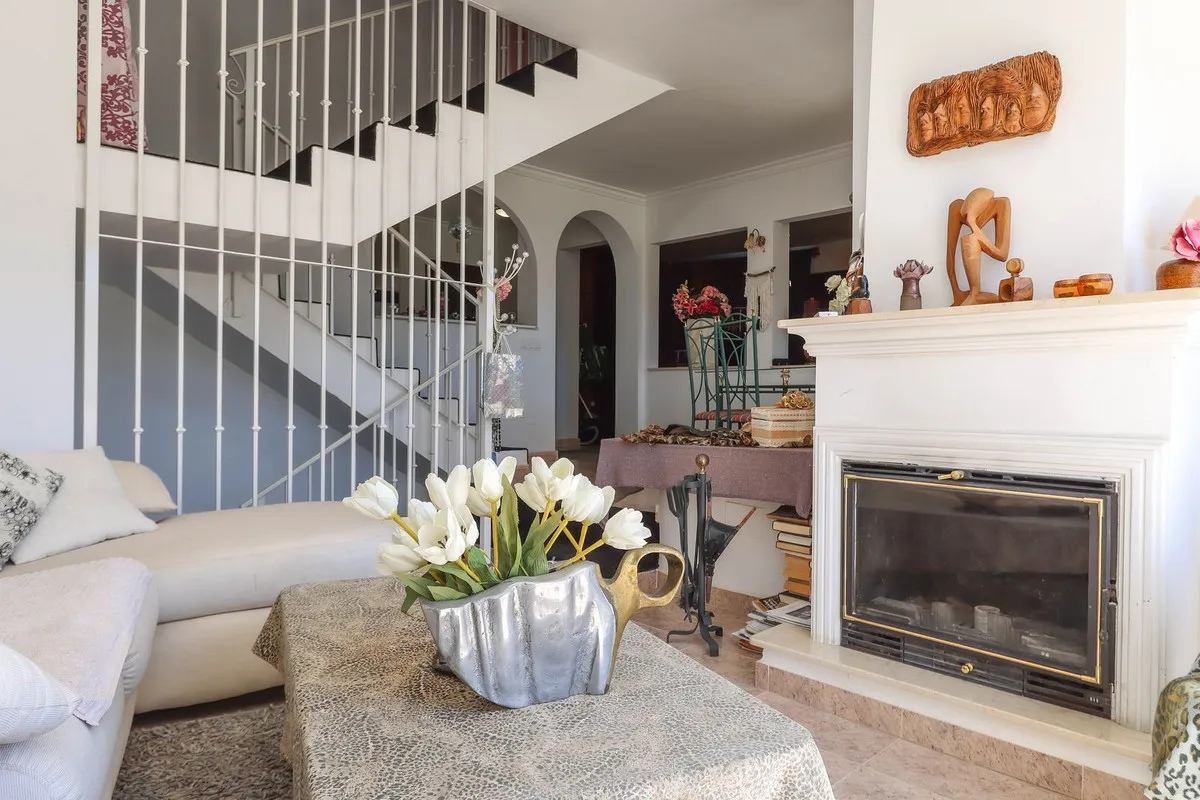 85aeede3-d72a-4f2b-a438-6d738891e8ce