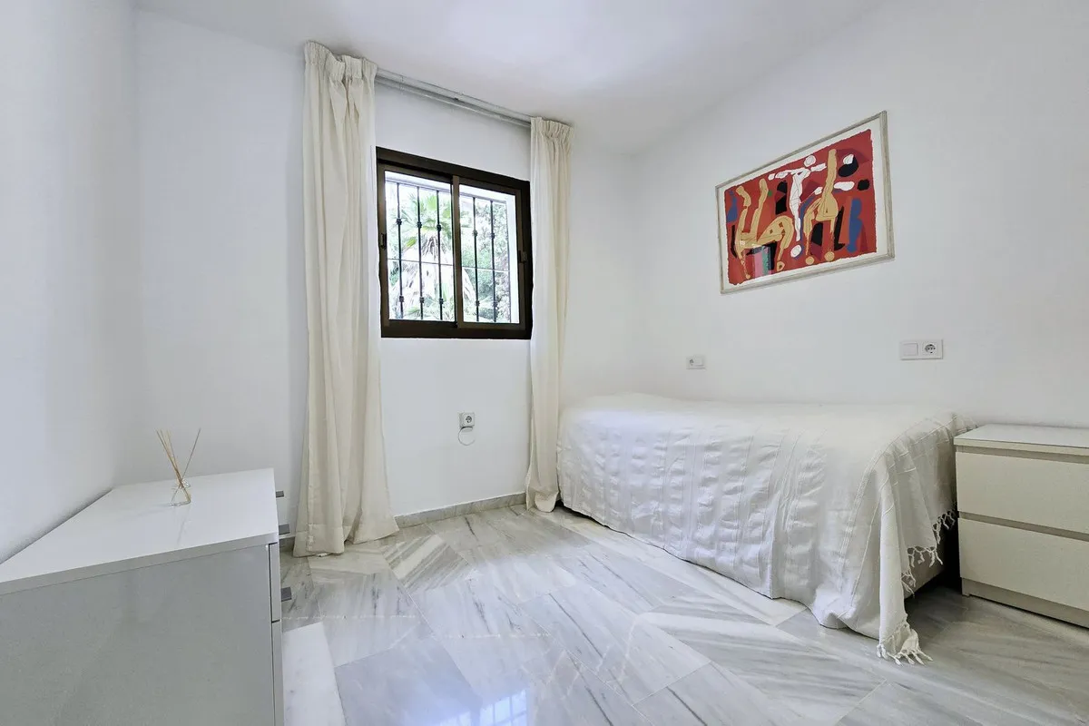 2c877d70-3d18-43eb-a800-8fd1ea7f0e65