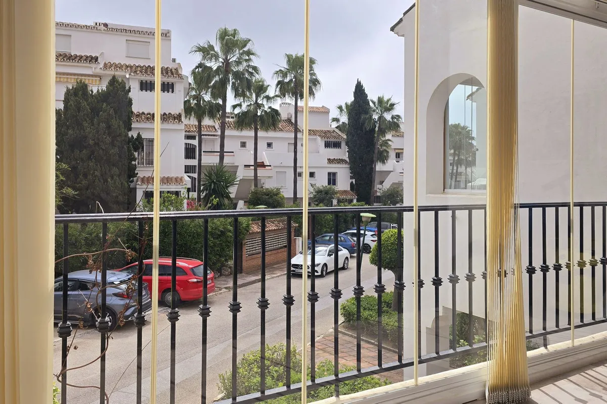 bf57052f-1e17-430b-a8c8-a7d93657afcf