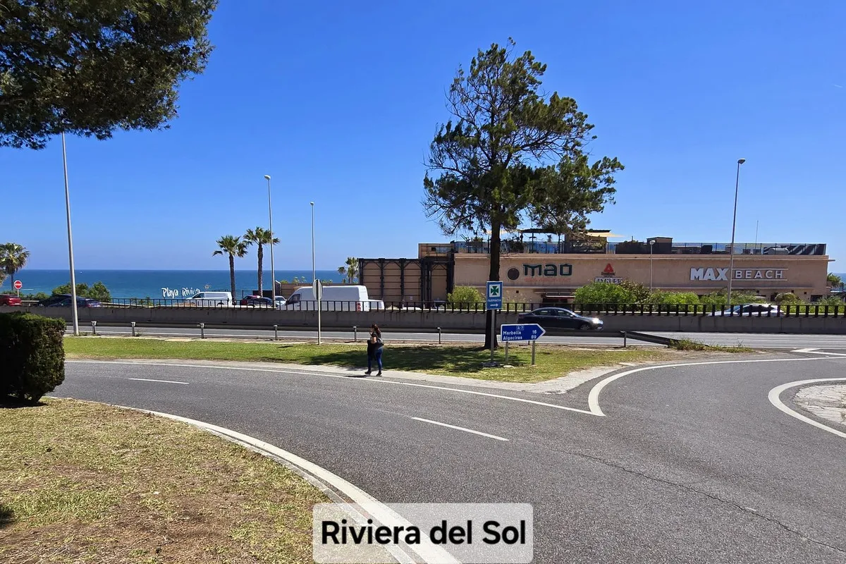 c3b35b39-80b6-4ada-bddd-2d96797f78ac