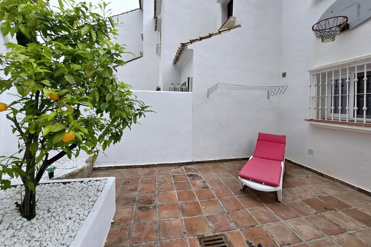 c3f7d960-a60c-447f-a030-497a801b9368