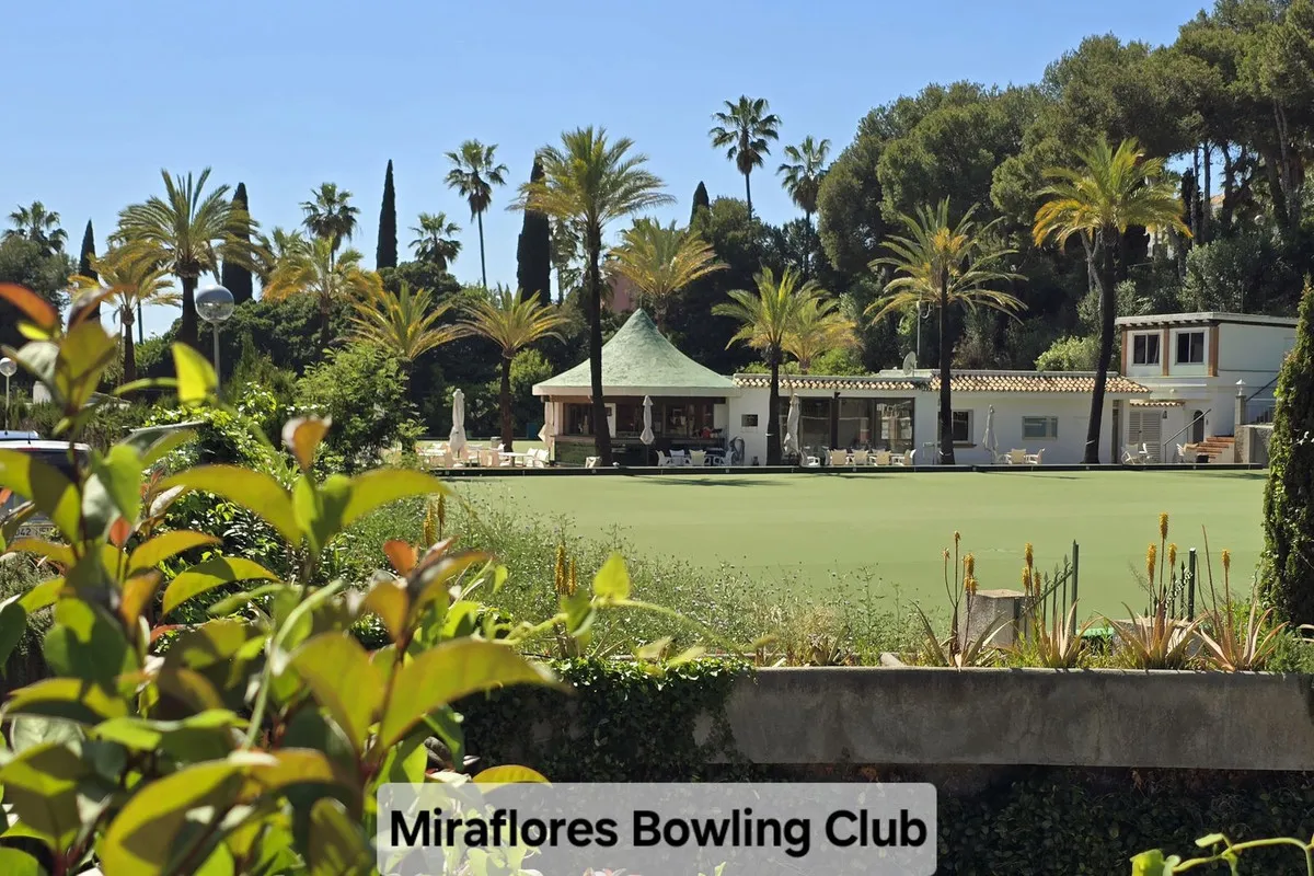 cdd79f7a-2db8-4230-8f84-8bba12a080d2