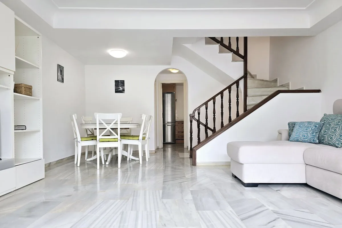 d2705d0e-0541-45eb-8f6b-1e3267df0b3d