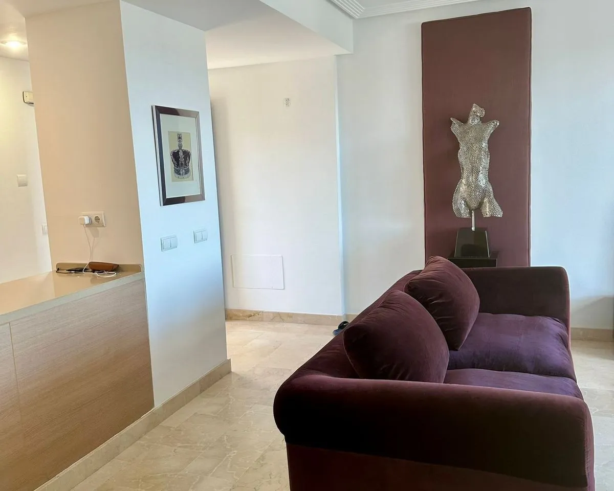 db664553-0a8c-4f7b-a6c4-4c9eb5811ac0