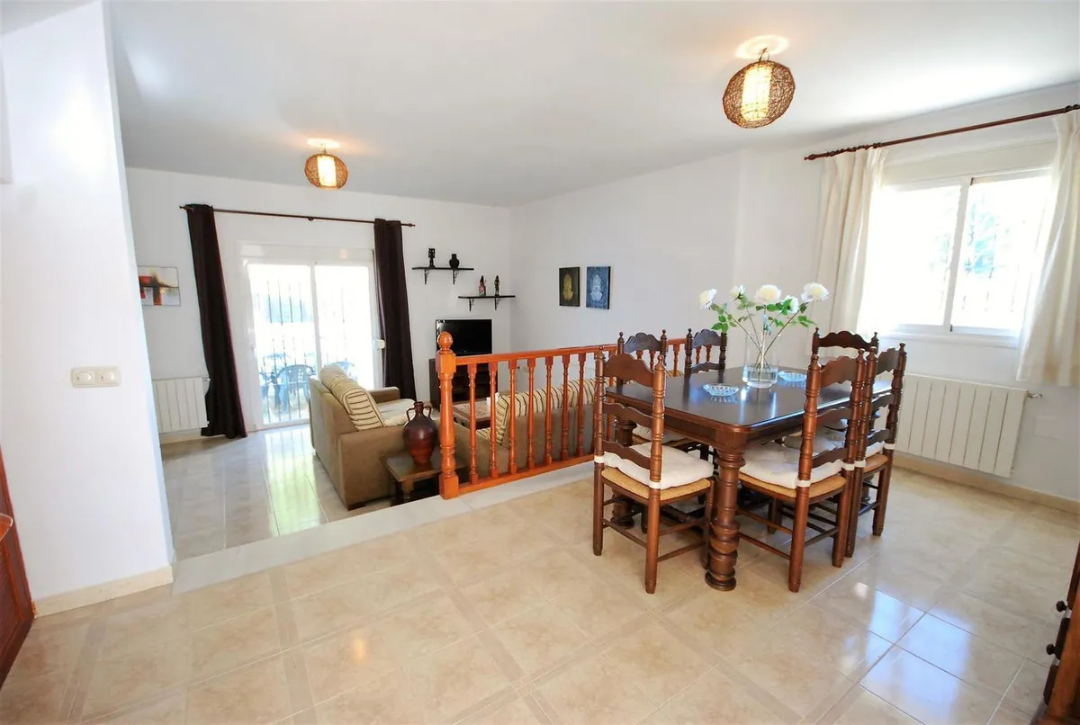 3e648cf8-7084-44e2-9f8b-6d8522785d6b