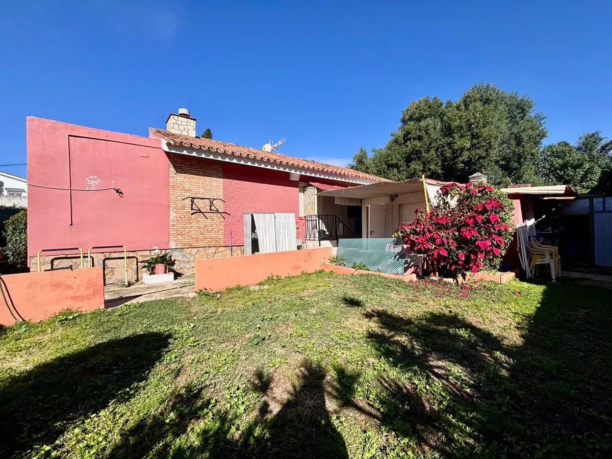 2768ff32-6ca0-43ca-8af1-db1929d2de95