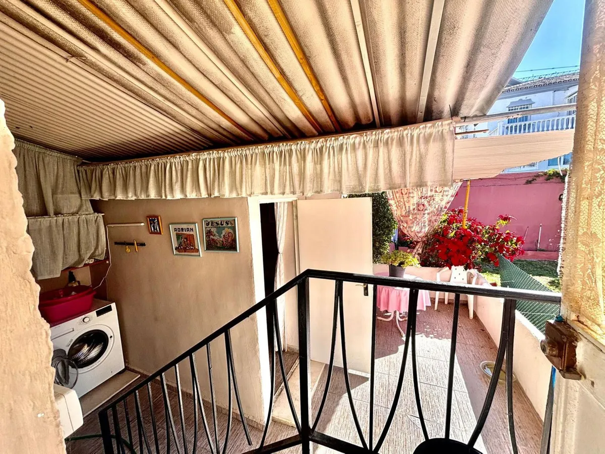 5c893f78-845f-4a23-81e0-a6ab440343f9