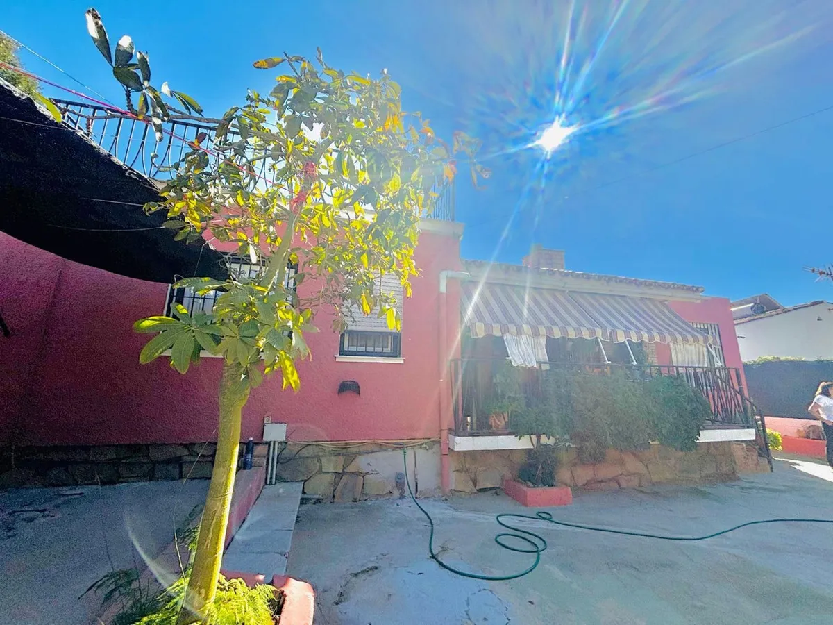 d61494c8-0450-4dd7-a2c5-2212bf5bf9d5