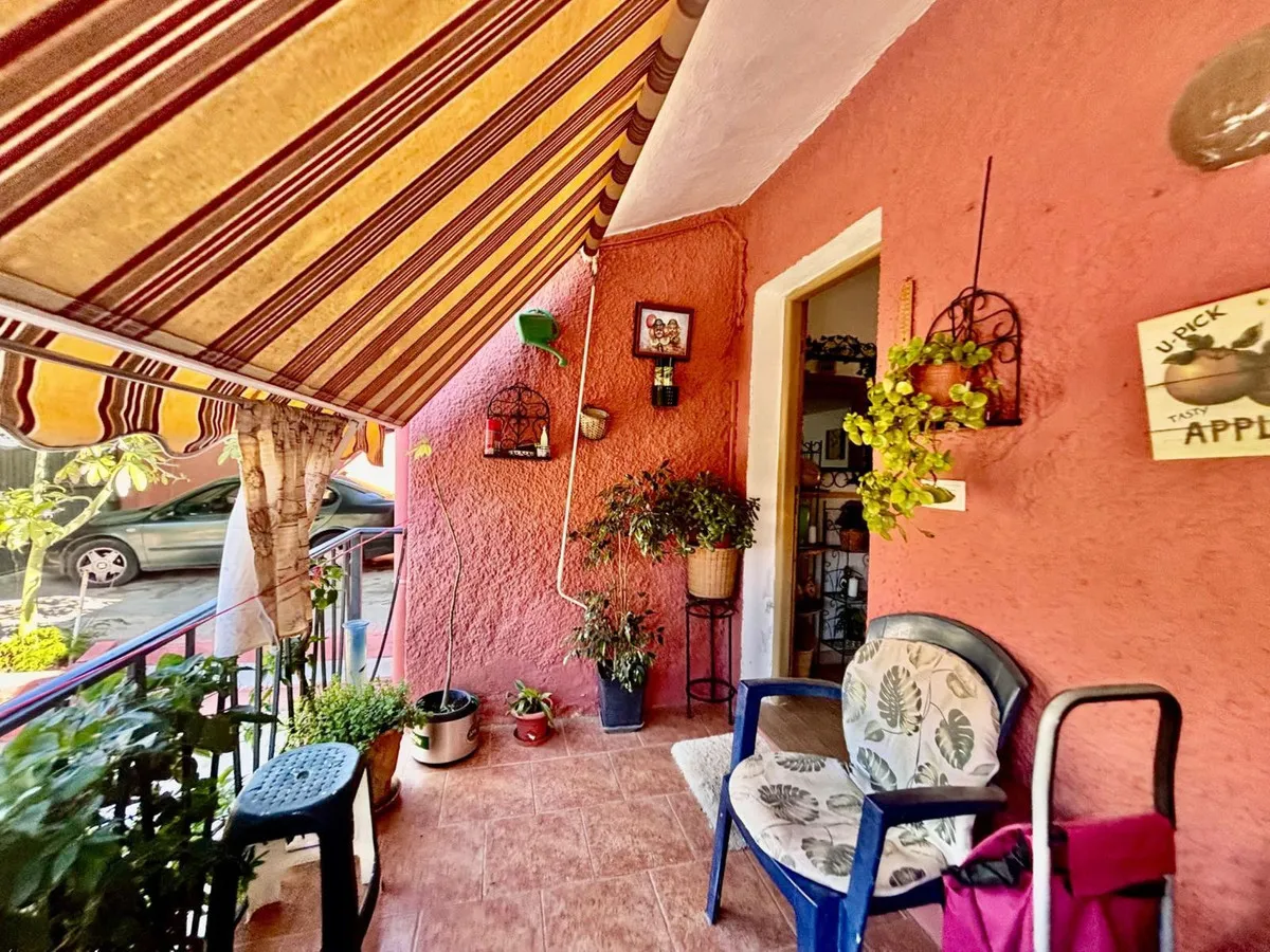 f83490f2-8a7d-4bef-83b1-31429e061ffb