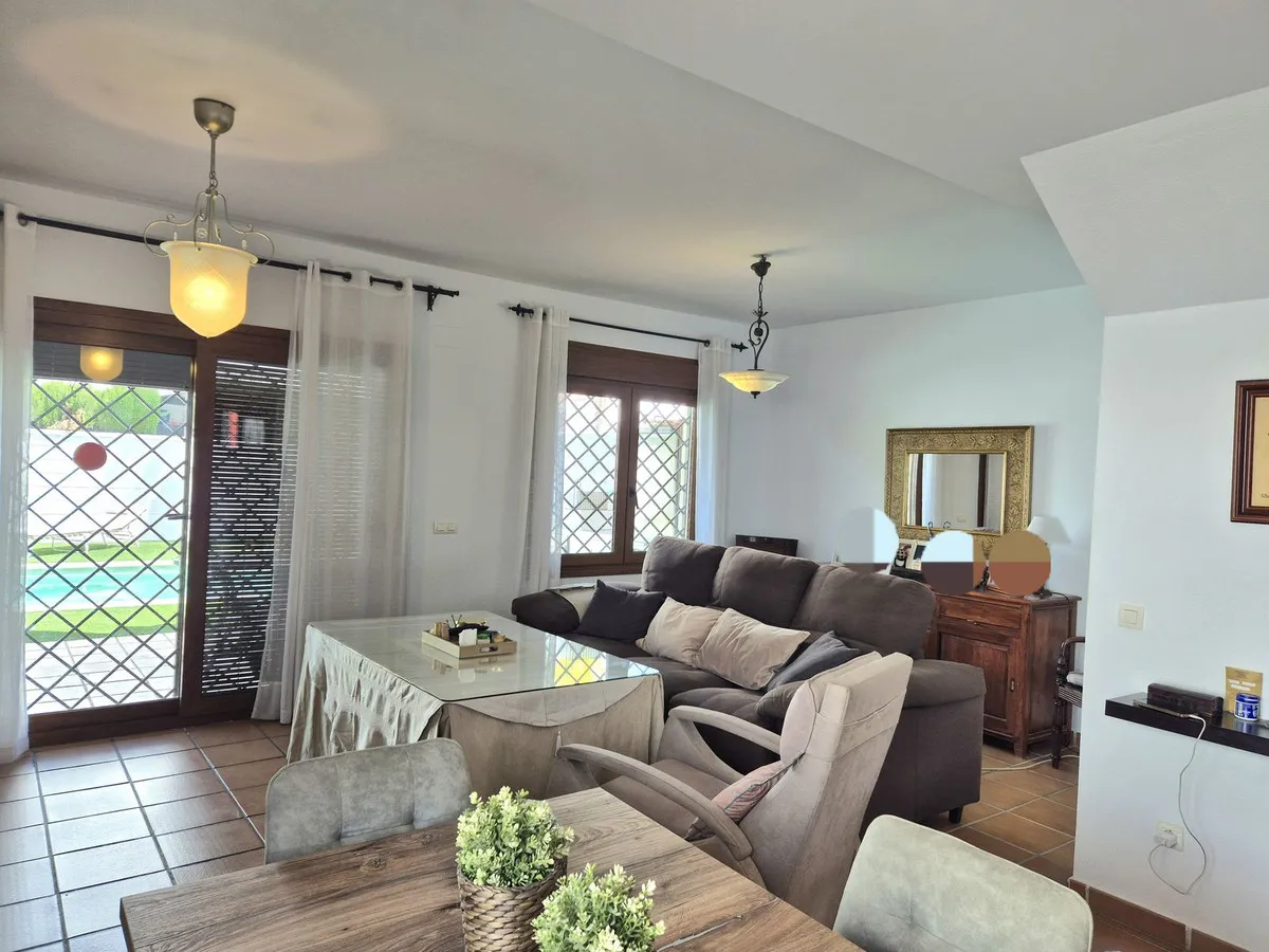 8111bed2-6069-4d62-88d9-86aefaee37c6