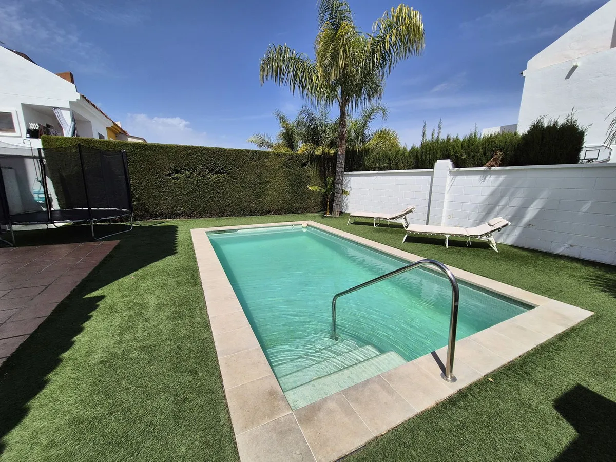 e960e922-42bb-4aef-bb62-45dc0777e119