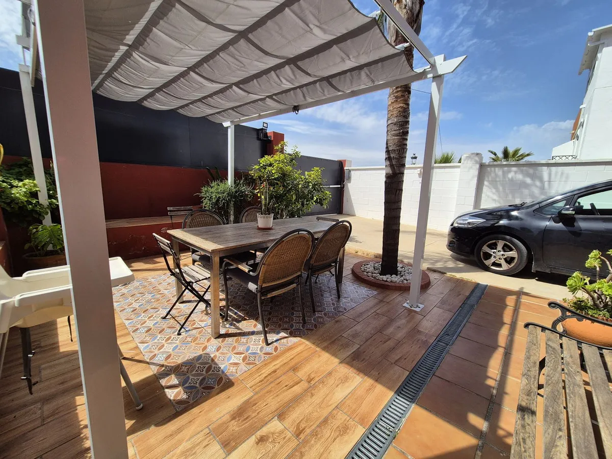 ea6f7170-0415-4295-b20c-25e21b667cba